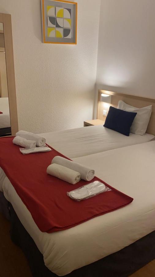 Budget Hotel Melun Sud - Dammarie Les Lys Exterior photo